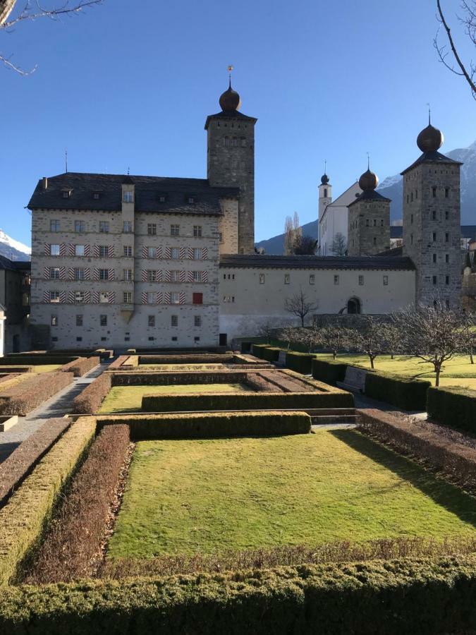 Alpine City Suite ブリーク エクステリア 写真